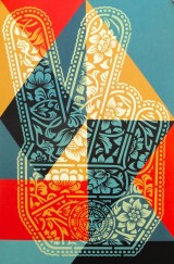 Peace Fingers Geometric Offset